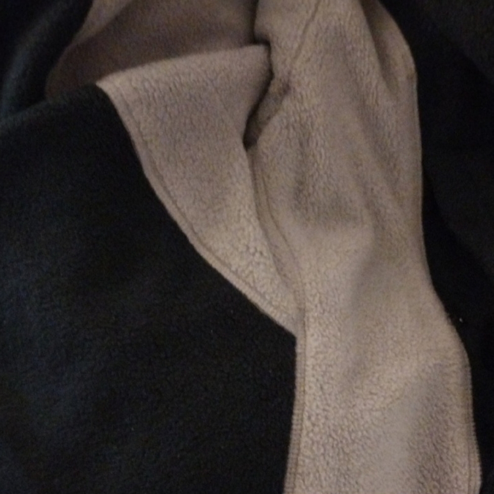 Nautica Two-Tone Yellow and Black Windbreaker - Picture 4 of 5